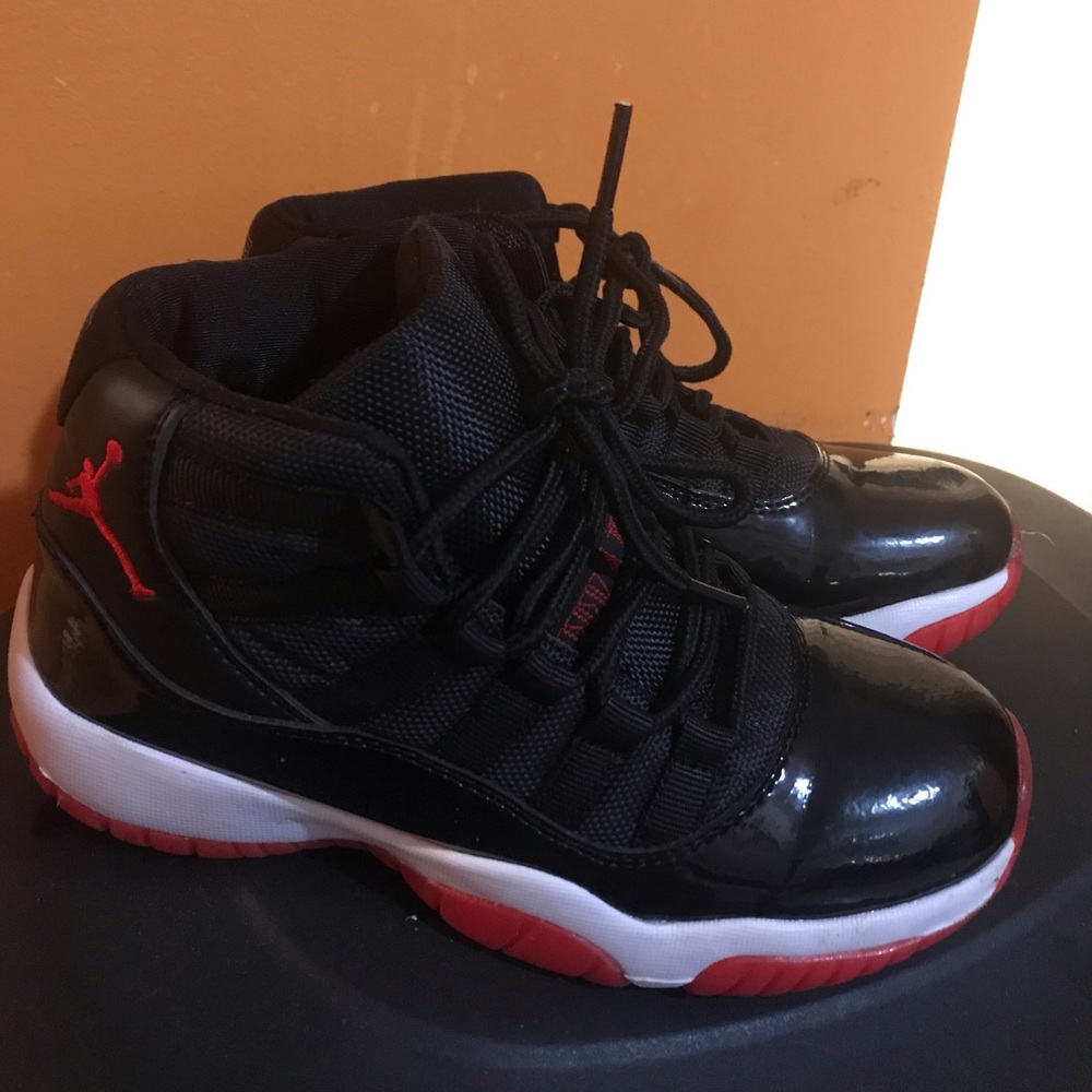 Boys sneakers